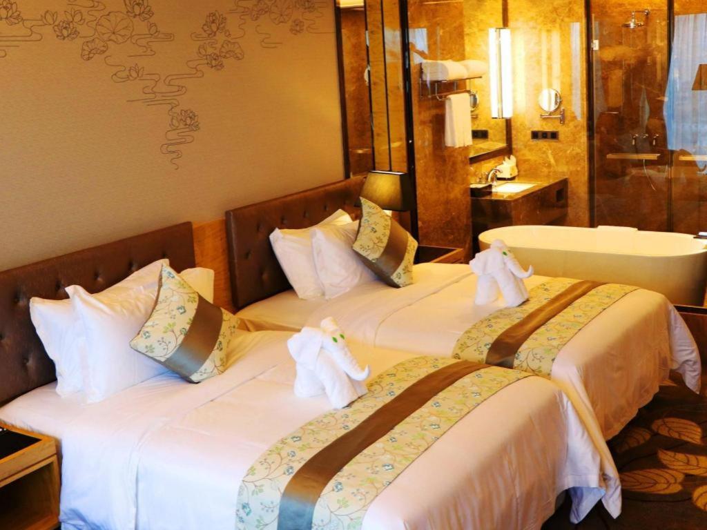 Wanning Yingbin Hotel Экстерьер фото