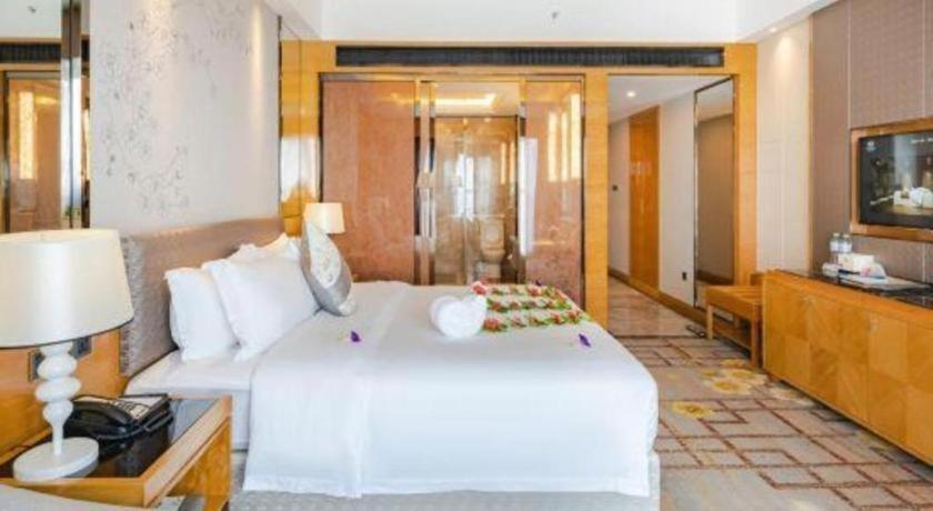 Wanning Yingbin Hotel Экстерьер фото